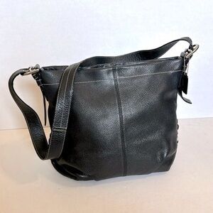 Coach pebbled leather crossbody black with silver hardware blue lining EUC